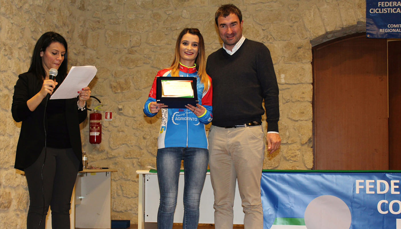 Metodiche di rilevamento di misure antropometriche con il Tecnico della Nazionale Rosario Fina e con il Dott. Nicola Musso, docente presso l'Università di Catania.